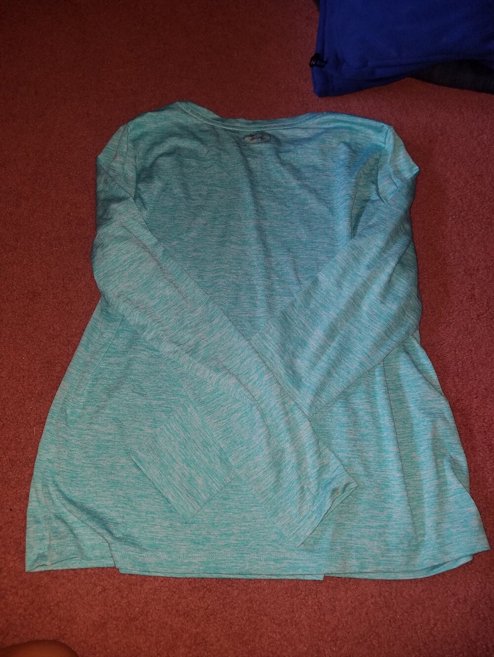 Under Armour Heat Gear Shirt - Picture 4 of 4